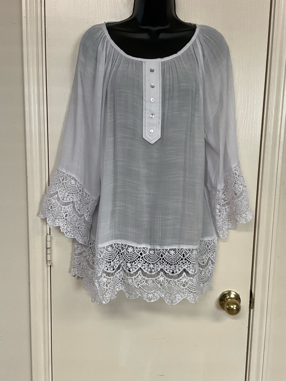 Multiples White Lace-Trim Peasant Blouse